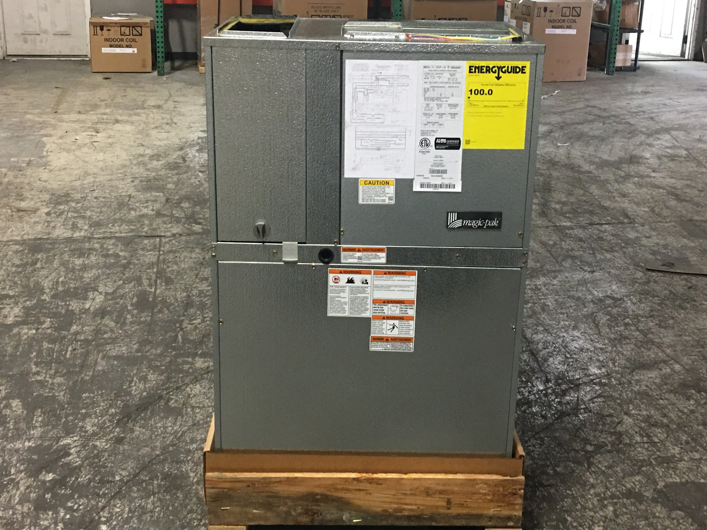 1 Ton Magic Pak Air Conditioning Packaged Unit with 3 KW Electric Heat; 11 EER, 208-230/60/1, R410A