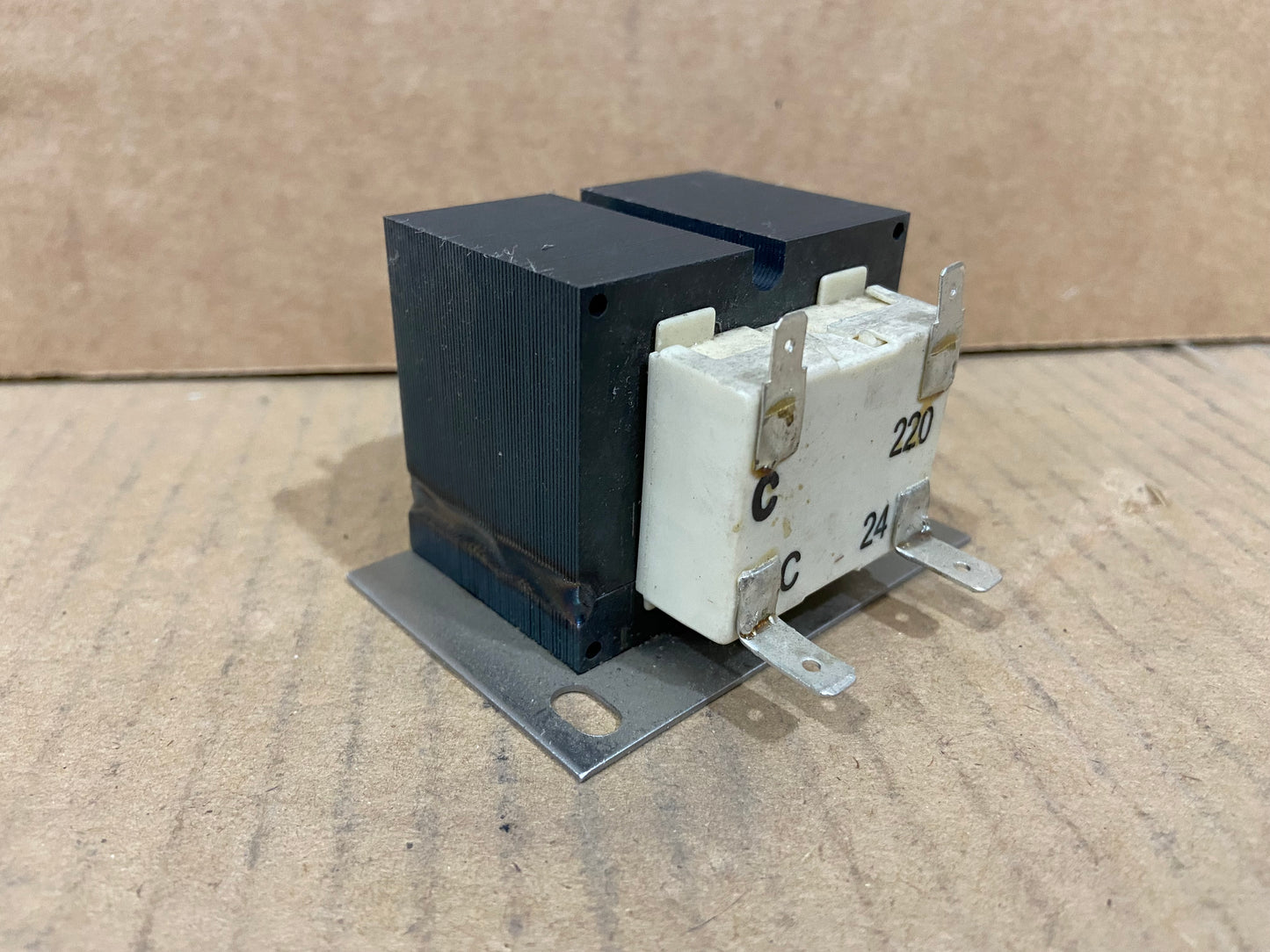 220V Primary 24V Secondary Transformer 50VA 50Hz