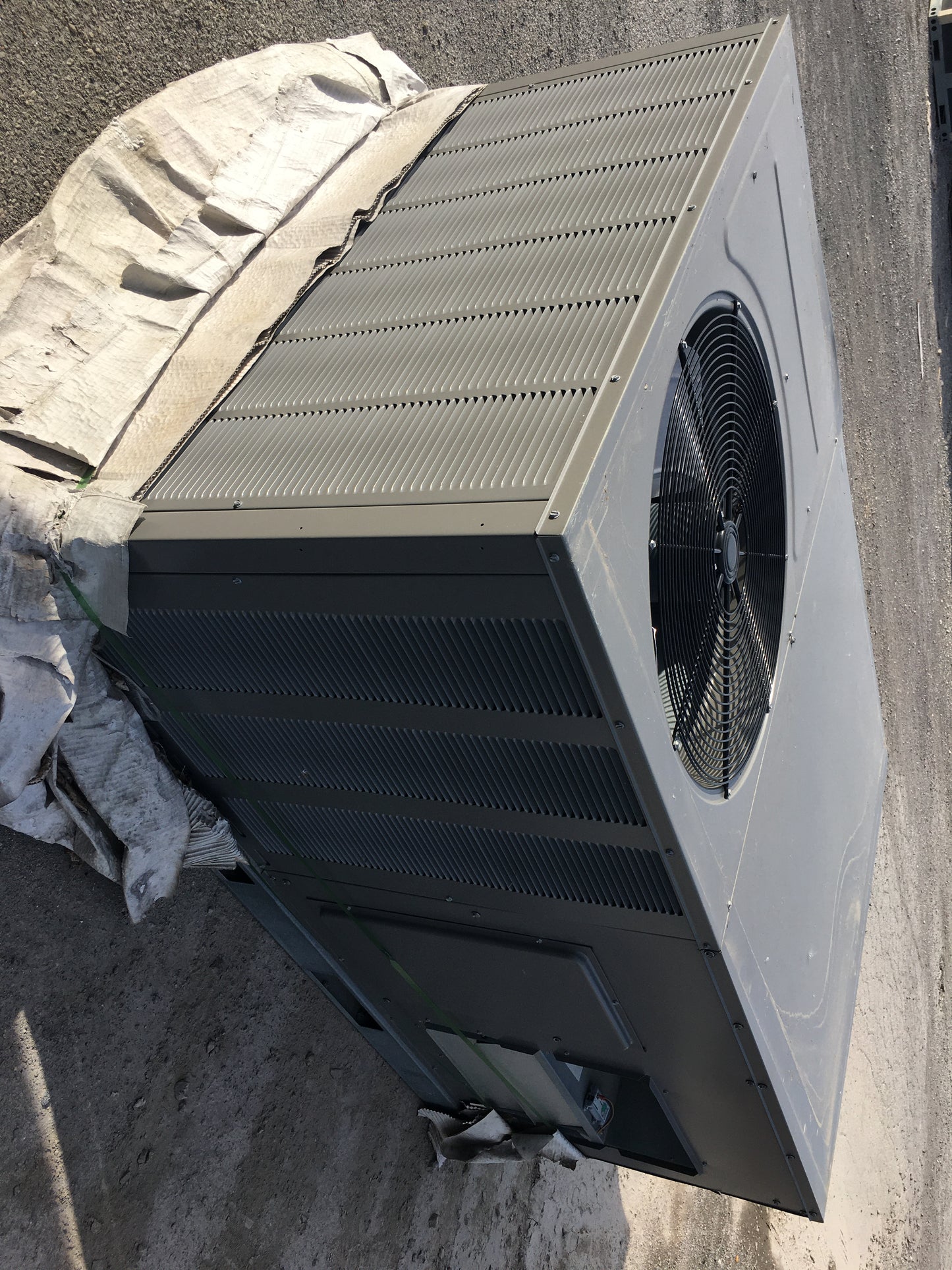 3 Ton Convertible Natural Gas/Electric Packaged Unit, 14 Seer, 460/60/3, R410A
