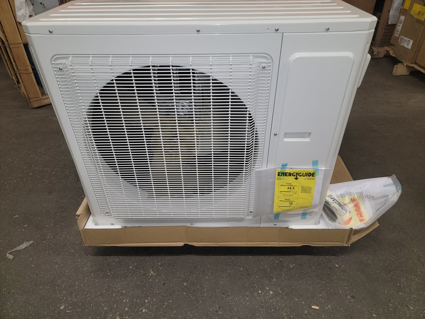 18,000 BTU Single Zone Inverter Outdoor Mini-Split Heat Pump Unit, 24.5 SEER 208-230/60/1 R-410A