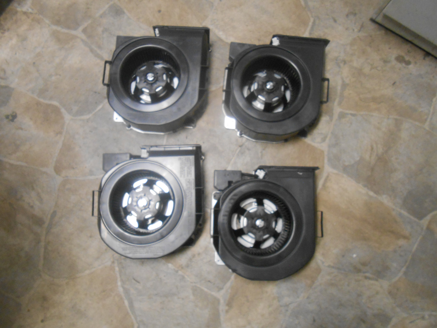 Whisper Value Ventilating Fan Contractor 4 Pack 120/60/1