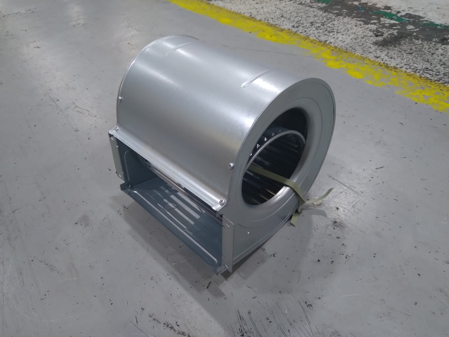 9" Blower Housing and Wheel Assembly, Less Motor CCW Rotation, Concave Orientation 1/2" Bore