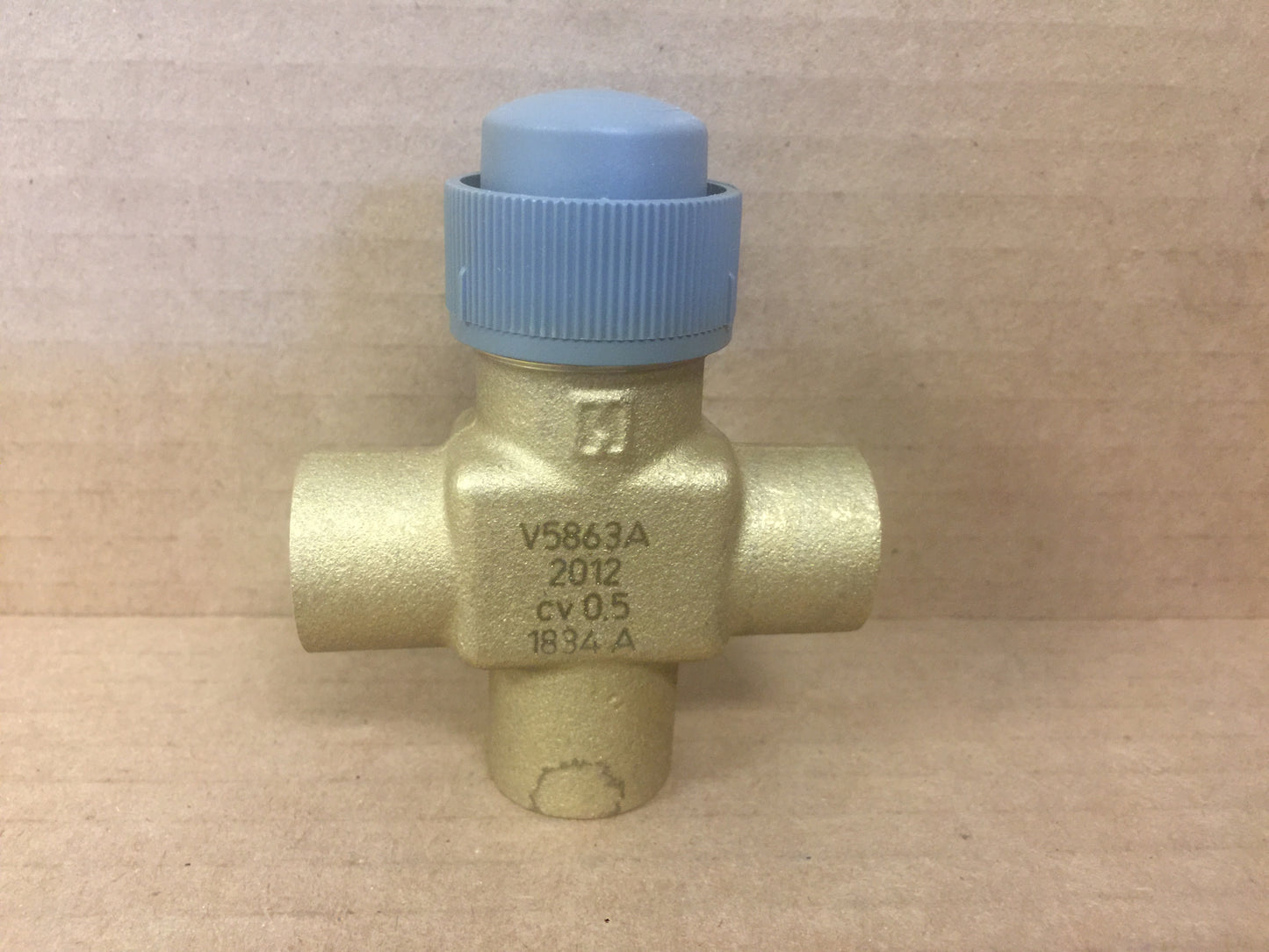 1/2" 3 Way NPT Valve