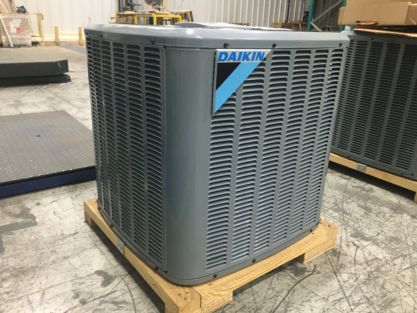 1.5 Ton Split-System Air Conditioner 208-230/60/1 R-410A 14 SEER