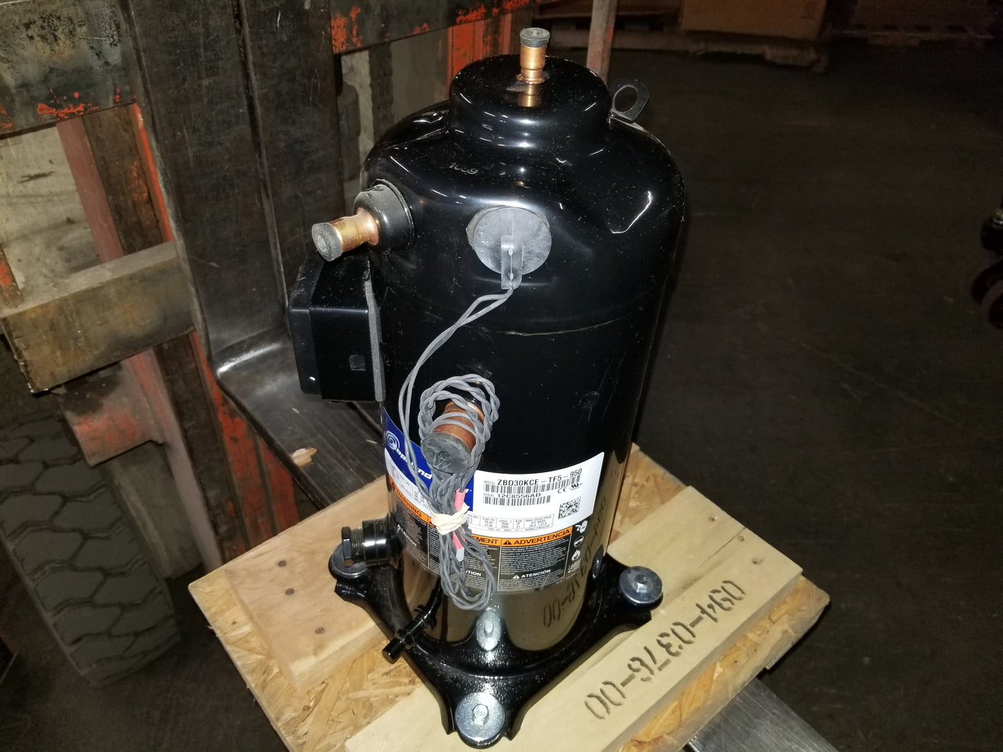 2-1/2 HP Multi-Temp Refrigeration Digital Scroll Compressor 200-230/200-220/60-50/3 R-404A