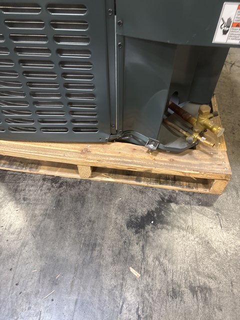 4 Ton LX Series Split-System Air Conditioner; R-410A, 13 SEER, 208-230/60/1