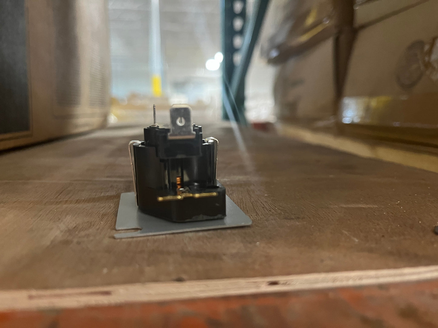 Relé de retardo de tiempo de 24 V y 15 A, serie 332