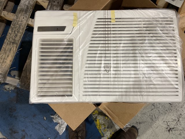 17,300 BTU Packaged Terminal Heat Pump, 208-230/60/1