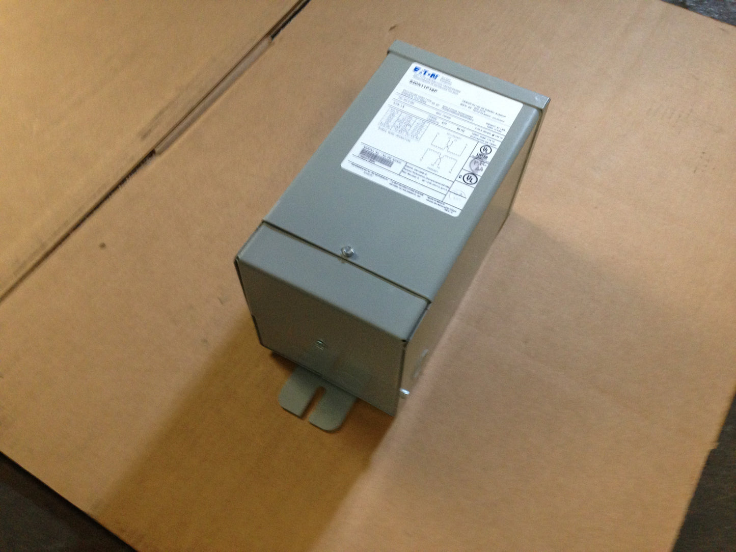 1.5 KVA Dry Type Distribution Transformer, Pri 240V X 480V, Sec 120V/240V, 60Hz/1