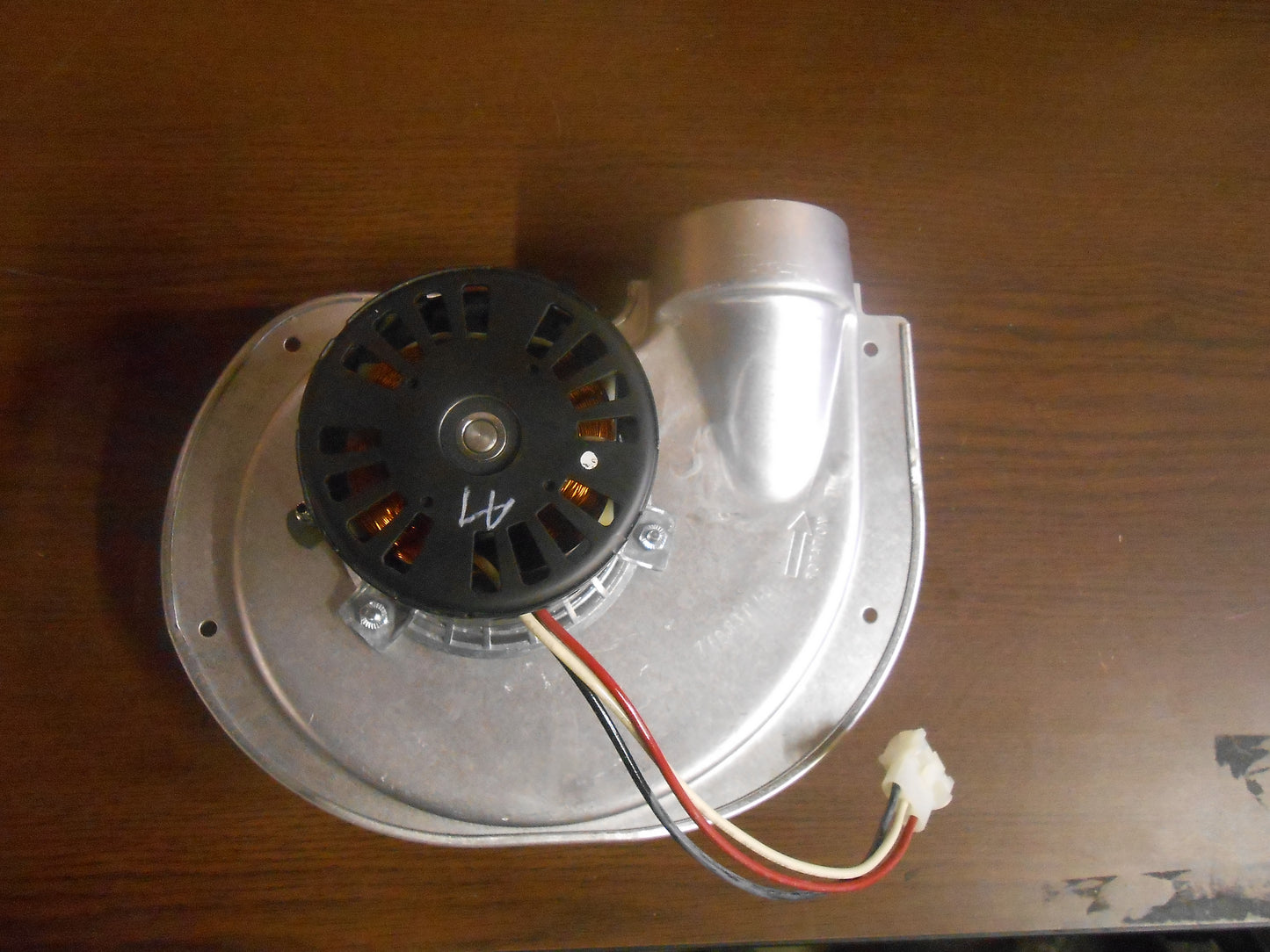 1.3 Amp 2 Stage Draft Inducer Blower Assembly Right Hand 80% 115/60/1 CW