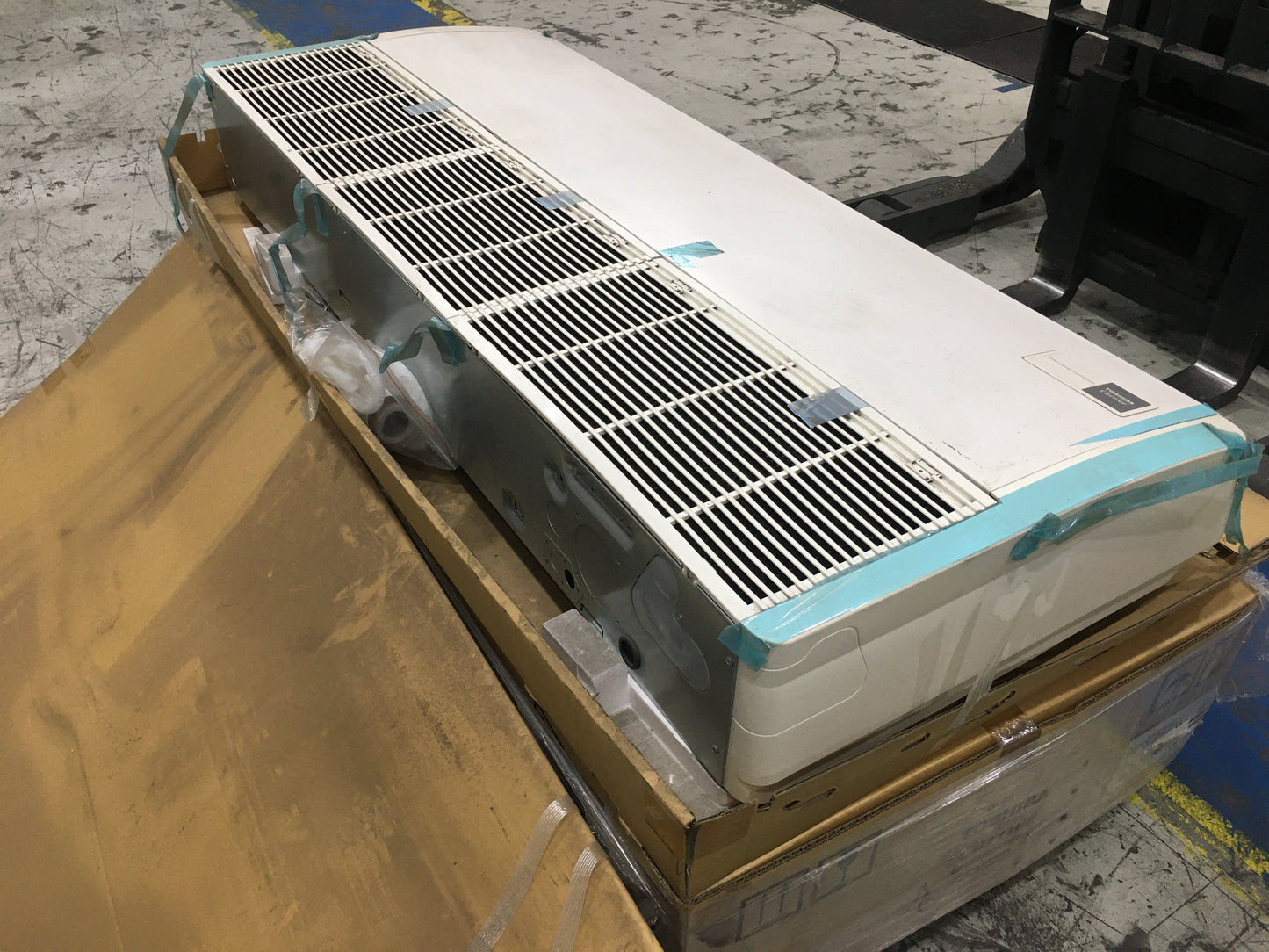3 Ton AC/HP Indoor Mini-Split Unit, 20.4 SEER 208-230/60/1 R-410A