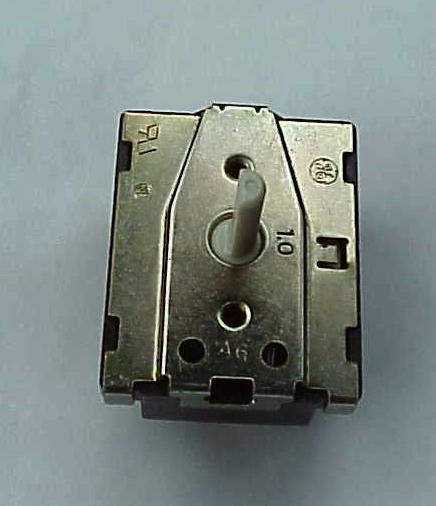 5-POSITION ROTARY SWITCH 8 AMP