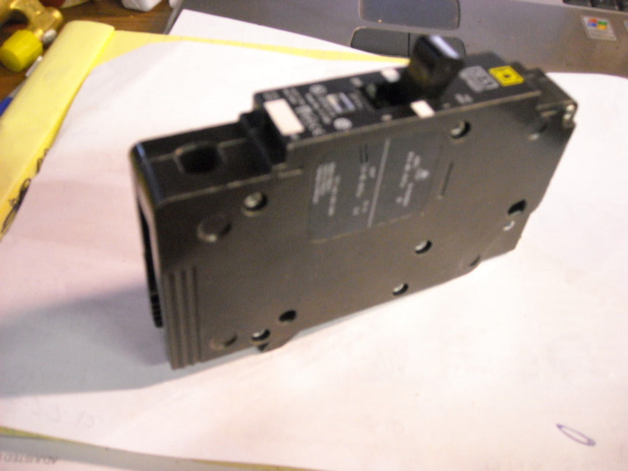 1 POLE 20 AMP CIRCUIT BREAKER