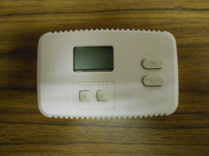 24 VOLT DIGITAL HEAT/COOL THERMOSTAT