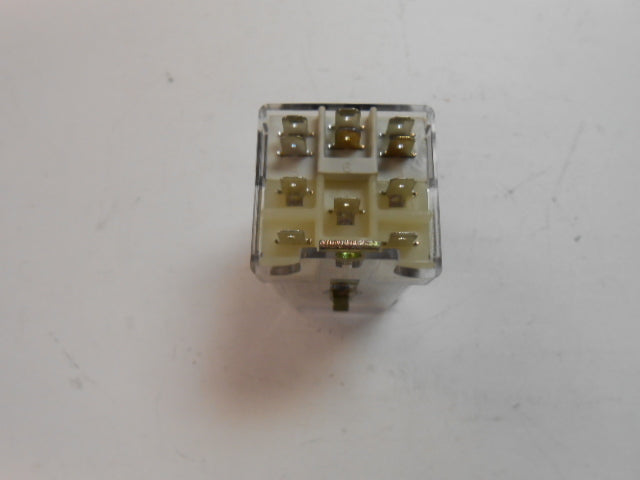 3PDT SWITCHING RELAY 208/240 VOLT