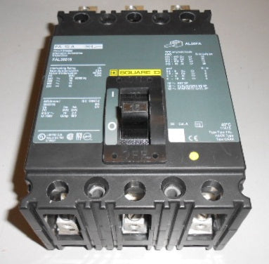 3 POLE 15 AMP CIRCUIT BREAKER 240-600/50-60