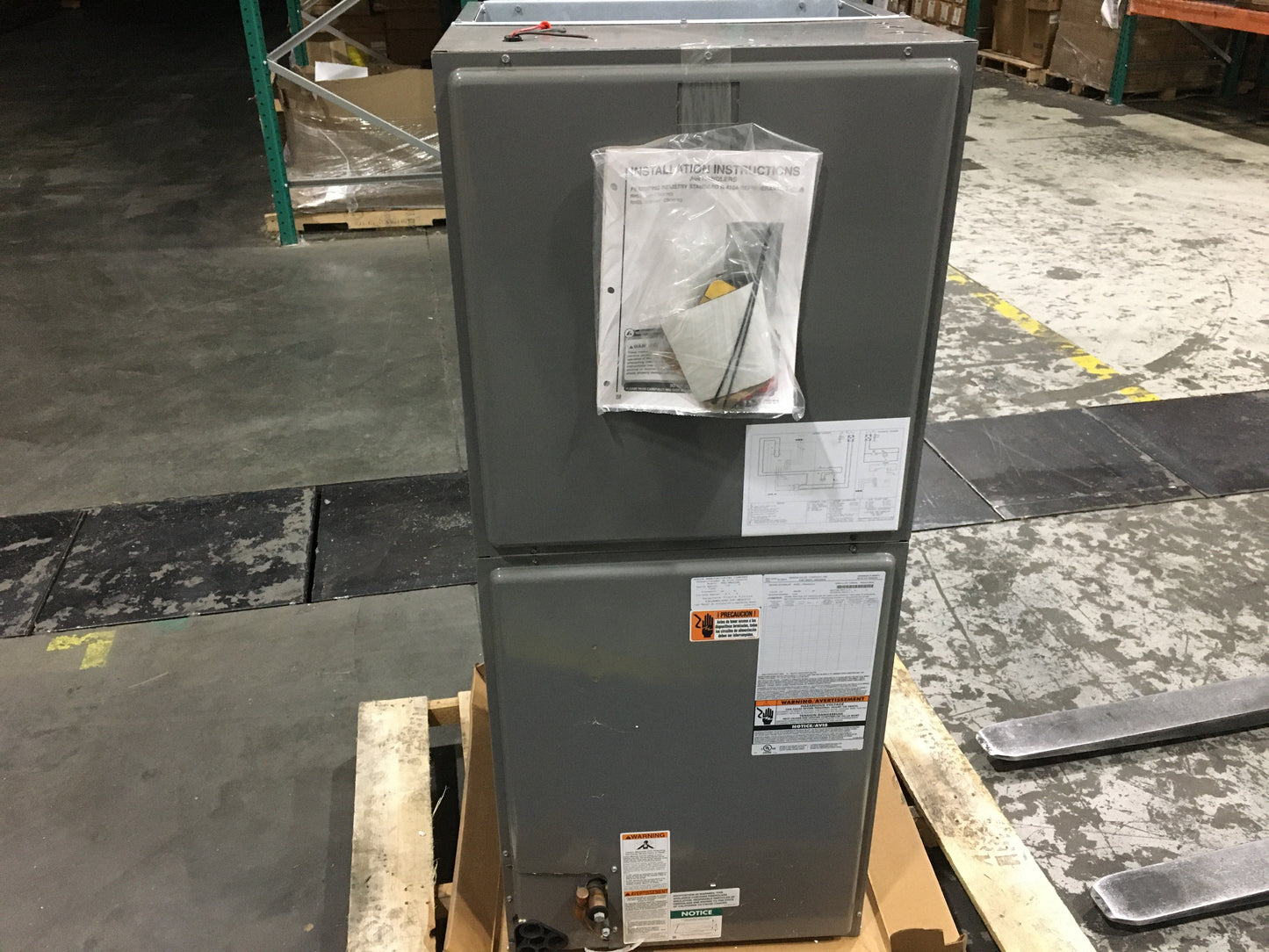 3.5 Ton AC/HP Standard Eff Multi Fan Coil; 15 SEER, 115/60/1, R-410A, CFM 1400-1600