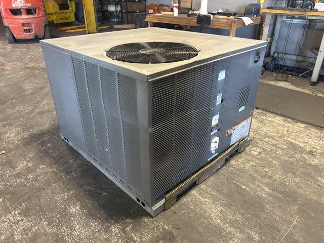 3 Ton Convertible Gas/Electric Package Unit, 13 SEER 460/60/3 R-410A