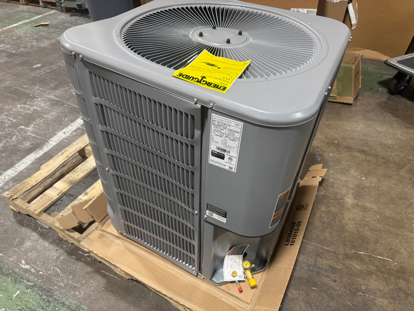 4 Ton Split-System Air Conditioner; 13 SEER, 208-230/60/1 R-410A