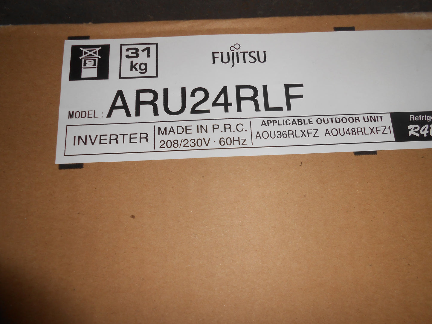 Unidad de tratamiento de aire con bomba de calor para montaje en techo, minisplit, sin conductos, para interiores, de 2 toneladas, 208-230/60/1 R410A