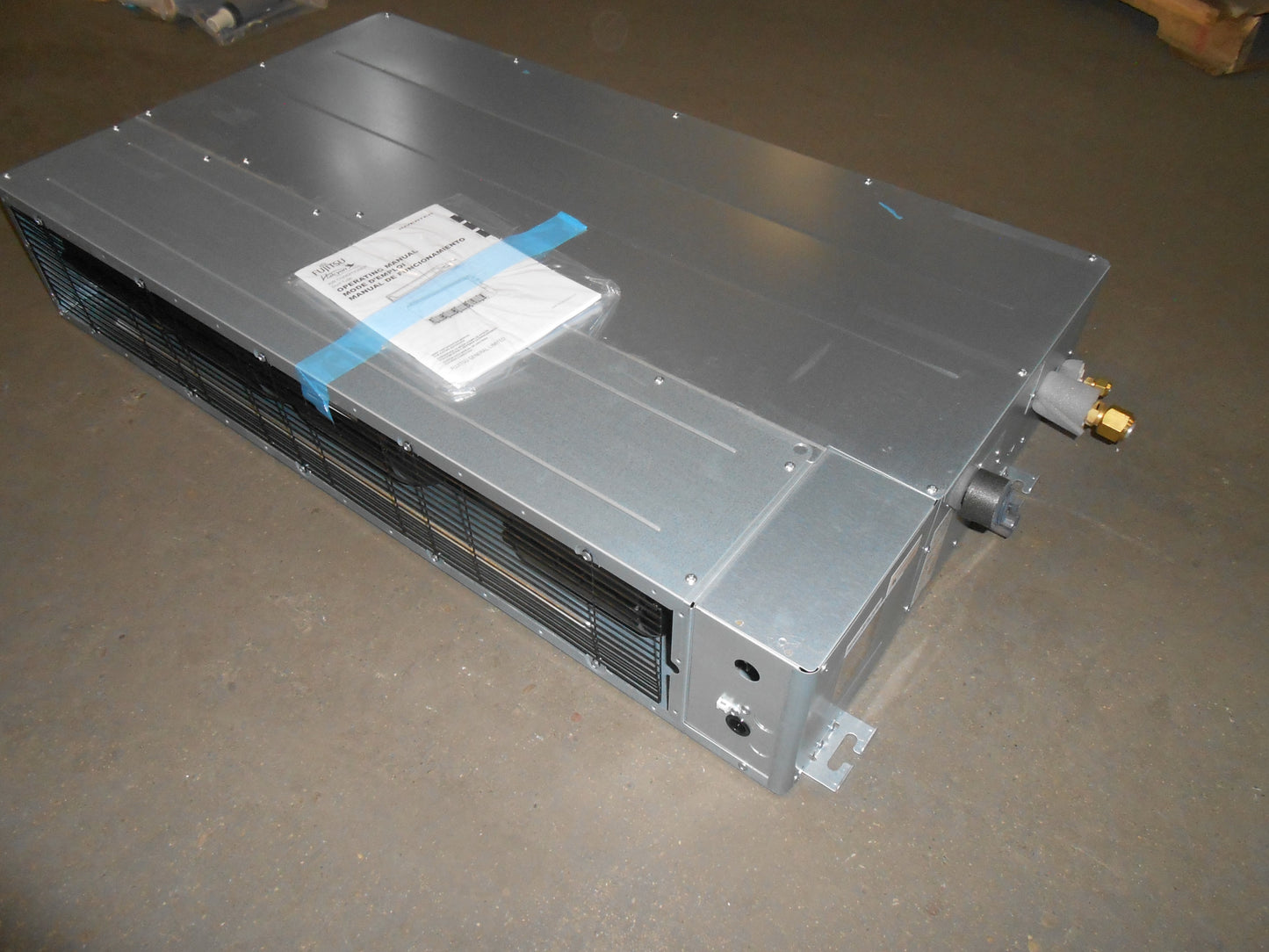 Unidad de tratamiento de aire con bomba de calor para montaje en techo, minisplit, sin conductos, para interiores, de 2 toneladas, 208-230/60/1 R410A