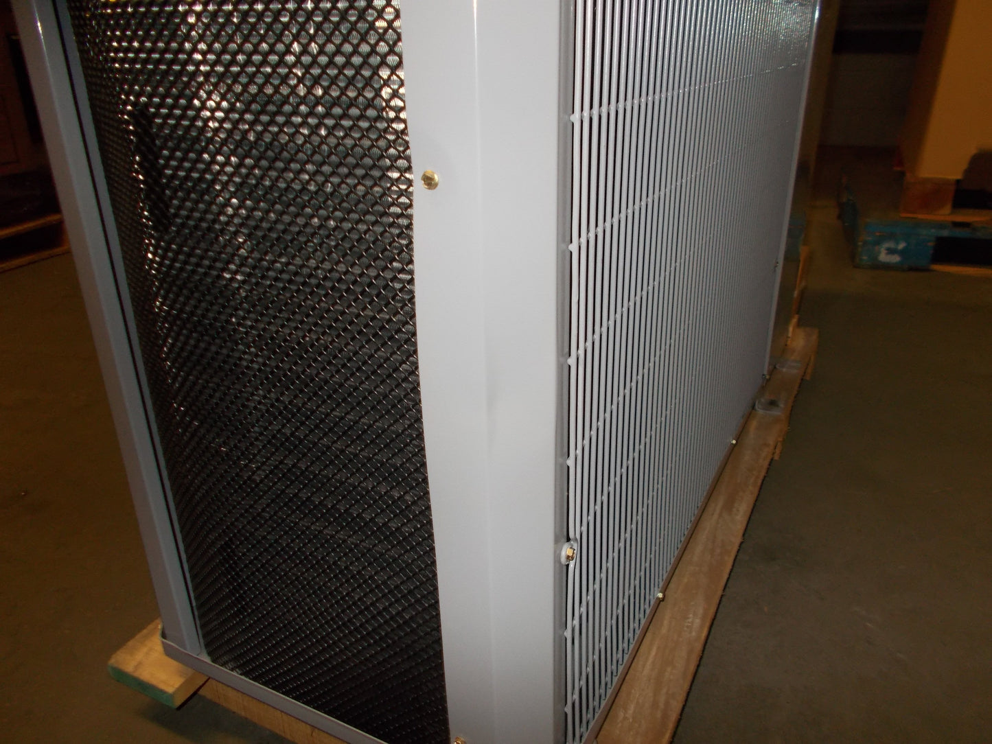 Unidad de aire acondicionado con bomba de calor minisplit para exteriores de zona única de 4 toneladas, serie Performance