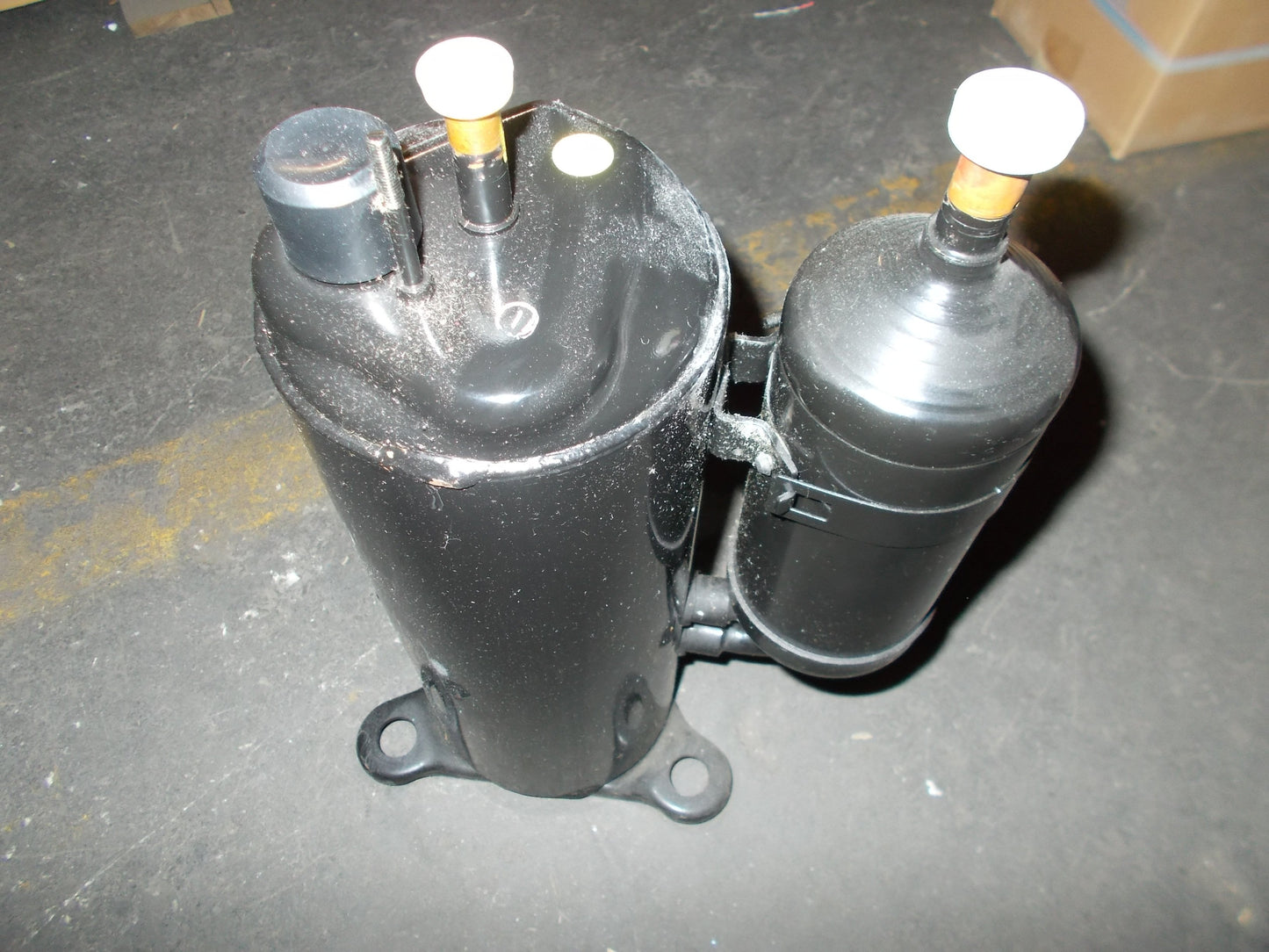 2-1/2 Ton AC/HP Rotary Compressor, 166-210/58/3 R-410A