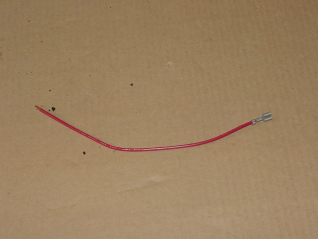 18 GAUGE X 9" RED HOOK-UP WIRE