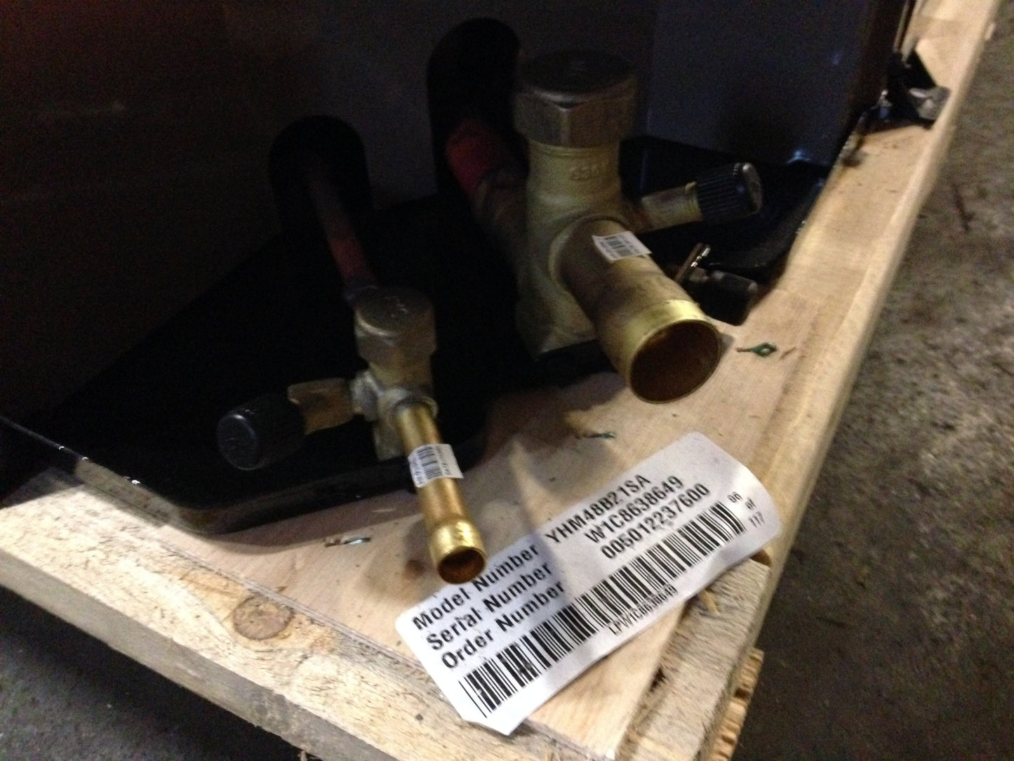 4 Ton 'LX' Series Split-System Heat Pump; 16 SEER, 208-230/60/1, R-410A