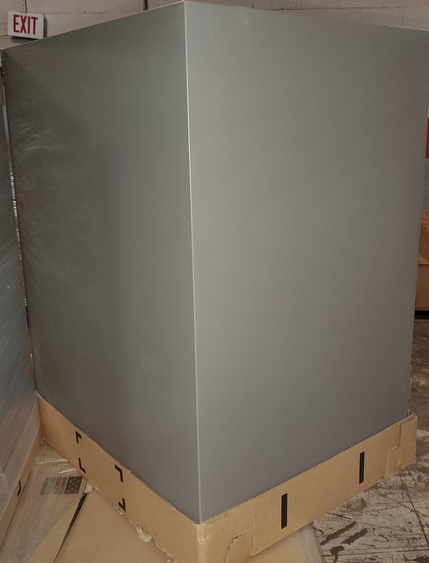 Bobina "A" con carcasa de aluminio de múltiples posiciones, serie "Cm" de 4 toneladas de CA/HP