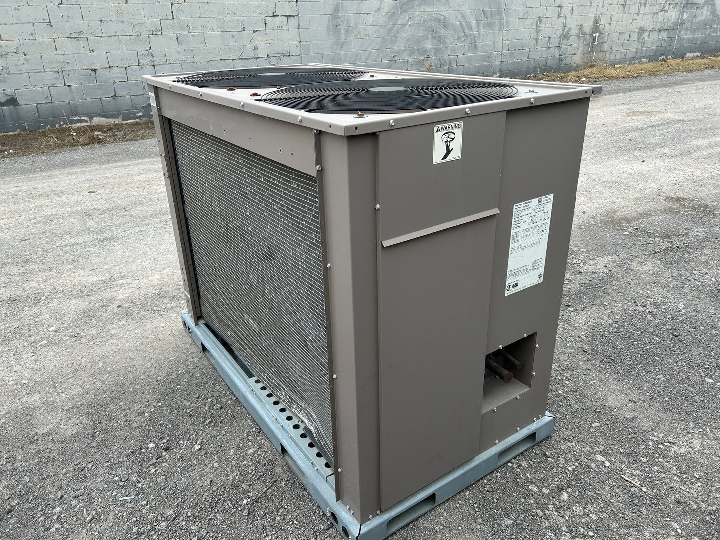 7.5 Ton Split-System Air Conditioner, 13 Seer 460/60/3 R-410A