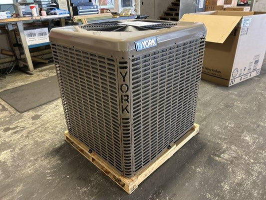 3.5 Ton LX Series Split-System Heat Pump; 16 SEER, 208-230/60/1, R-410A
