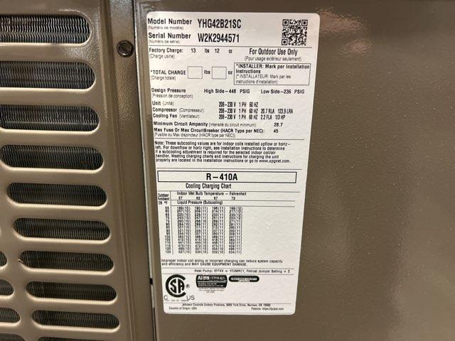 3.5 Ton LX Series Split-System Heat Pump; 16 SEER, 208-230/60/1, R-410A