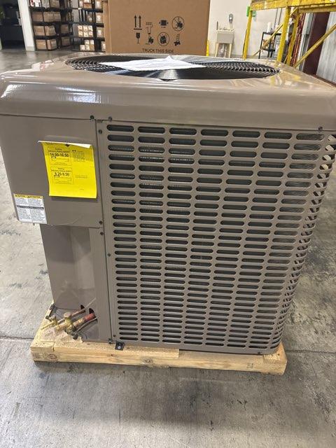 3.5 Ton LX Series Split-System Heat Pump; 16 SEER, 208-230/60/1, R-410A