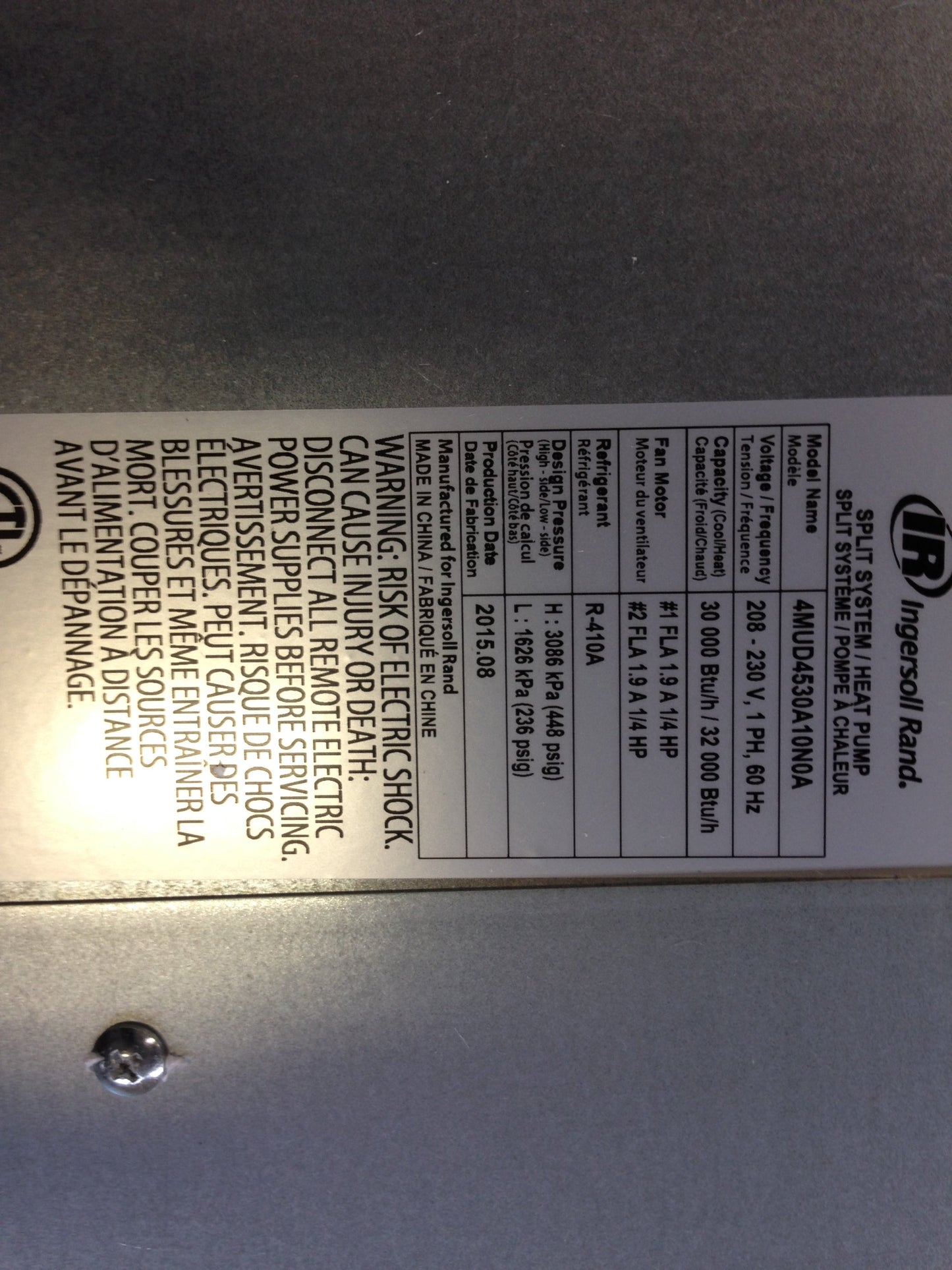 Bomba de calor minisplit para interiores de 30 000 Btu, 19,1 SEER, 208-230/60/1 R-410A
