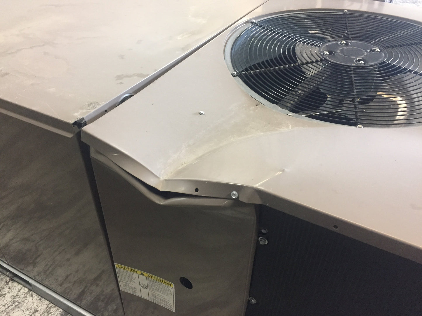 Unidad de bomba de calor convertible de 4 toneladas, 14 SEER, 460-60-3, R410A