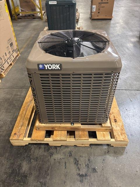 3.5 Ton LX Series Split-System Air Conditioner; 208-230/60/1, R-410A, 13 SEER