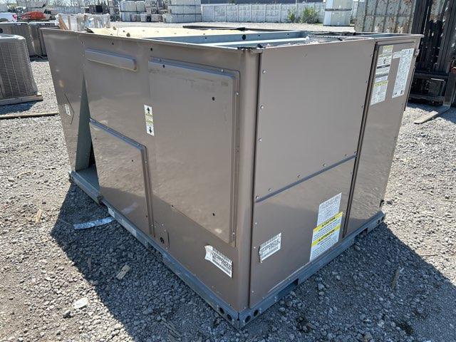 8.5 Ton Convertible Packaged Air Conditioning Unit, 12.2 EER 460/60/3 R-410A