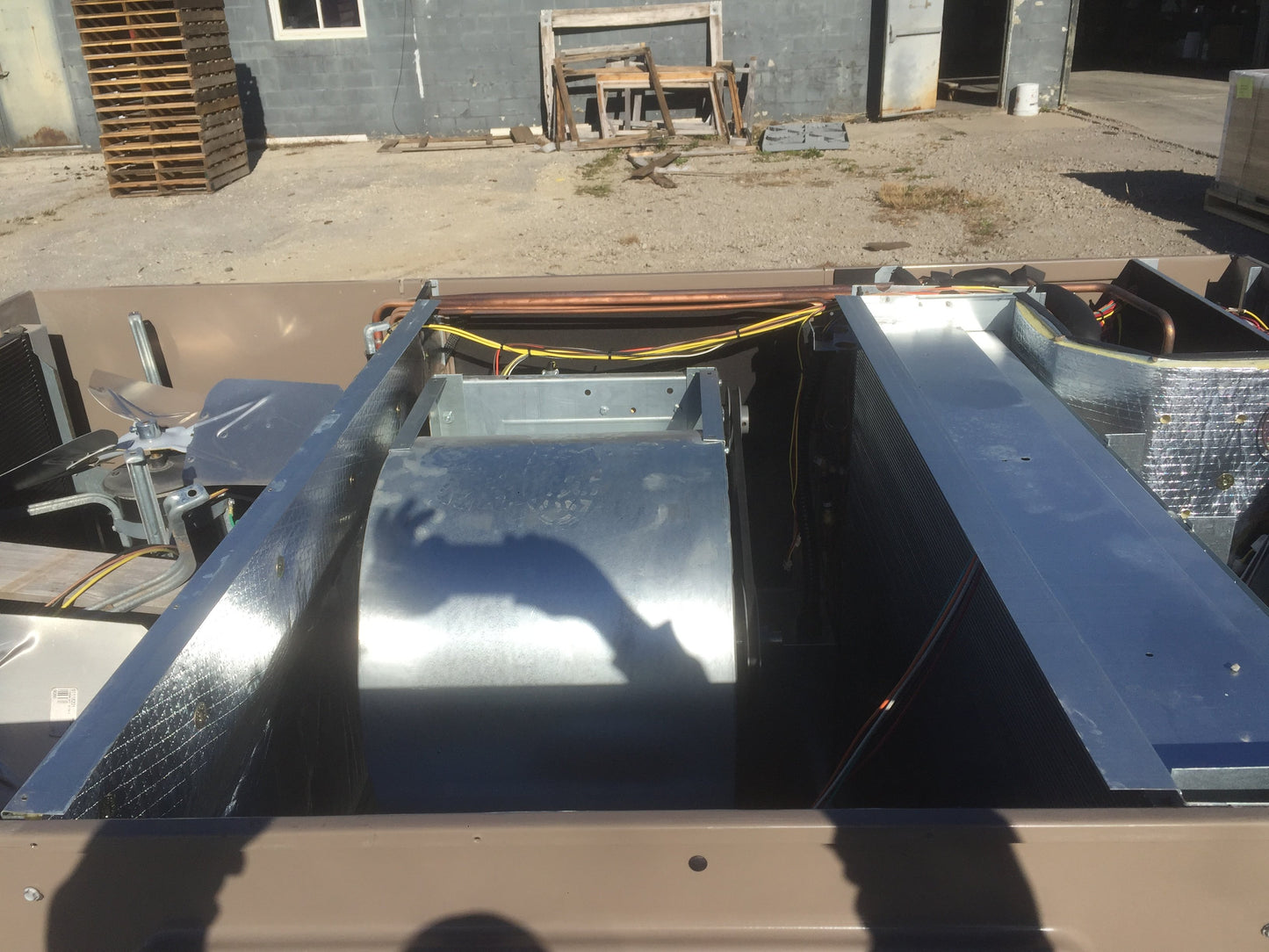 8.5 Ton Convertible Packaged Air Conditioning Unit, 12.2 EER 460/60/3 R-410A