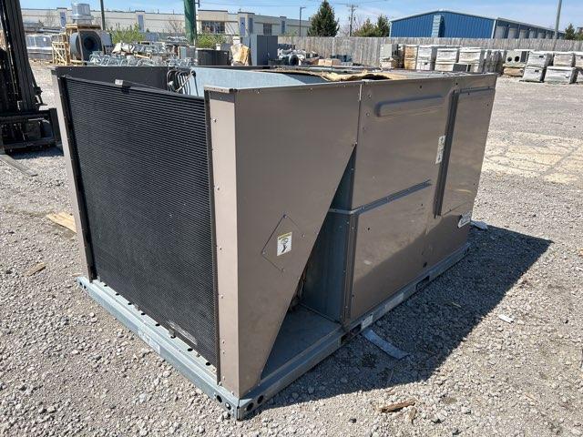 8.5 Ton Convertible Packaged Air Conditioning Unit, 12.2 EER 460/60/3 R-410A