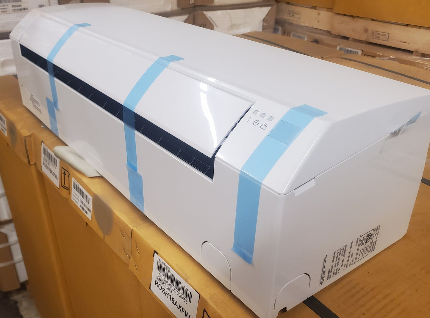 9,000 BTU Wall Mounted Inverter Indoor Mini-Split Heat Pump, 16 SEER 115/60/1 R-410A CFM:436