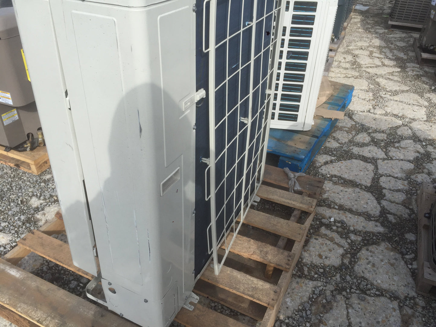 24,000Btu Inverter Outdoor Mini Split Heat Pump 208-230/60/1 R410A