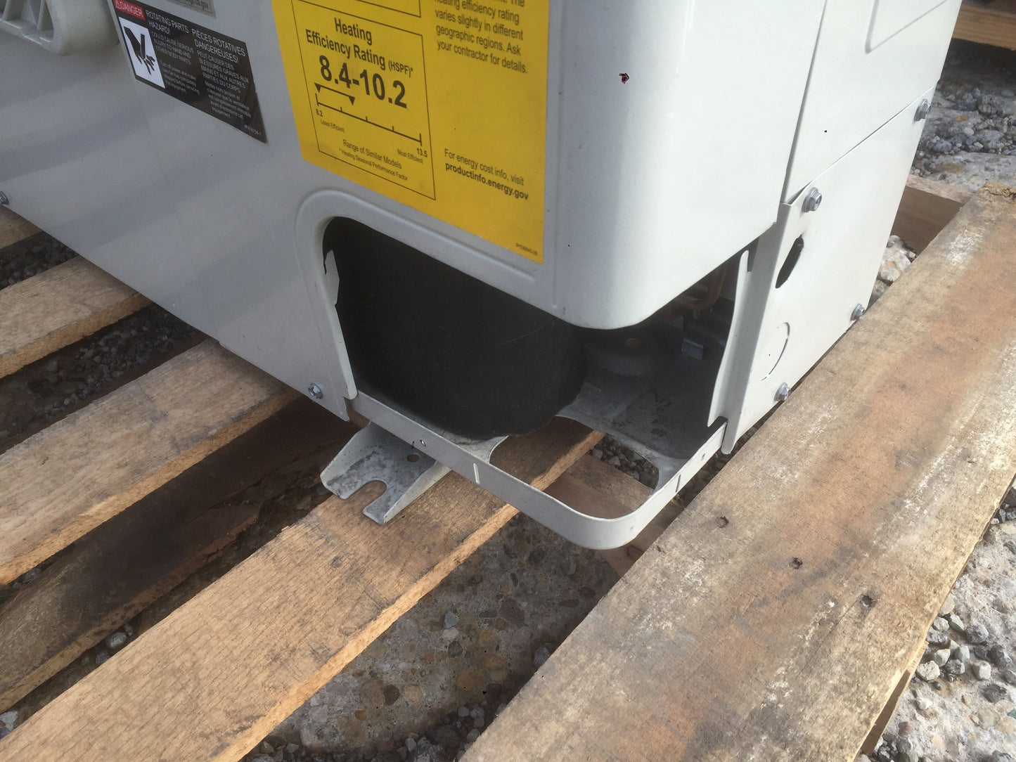 24,000Btu Inverter Outdoor Mini Split Heat Pump 208-230/60/1 R410A