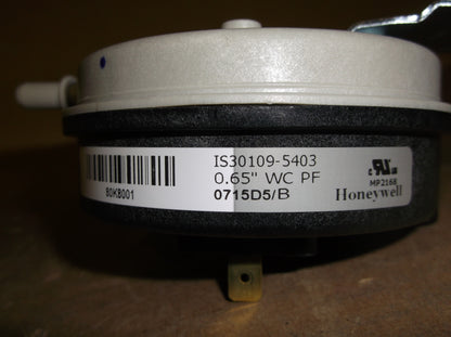 PRESSURE SWITCH 0.65"WC PF 1-PORT,2-TERM NORMALLY OPEN