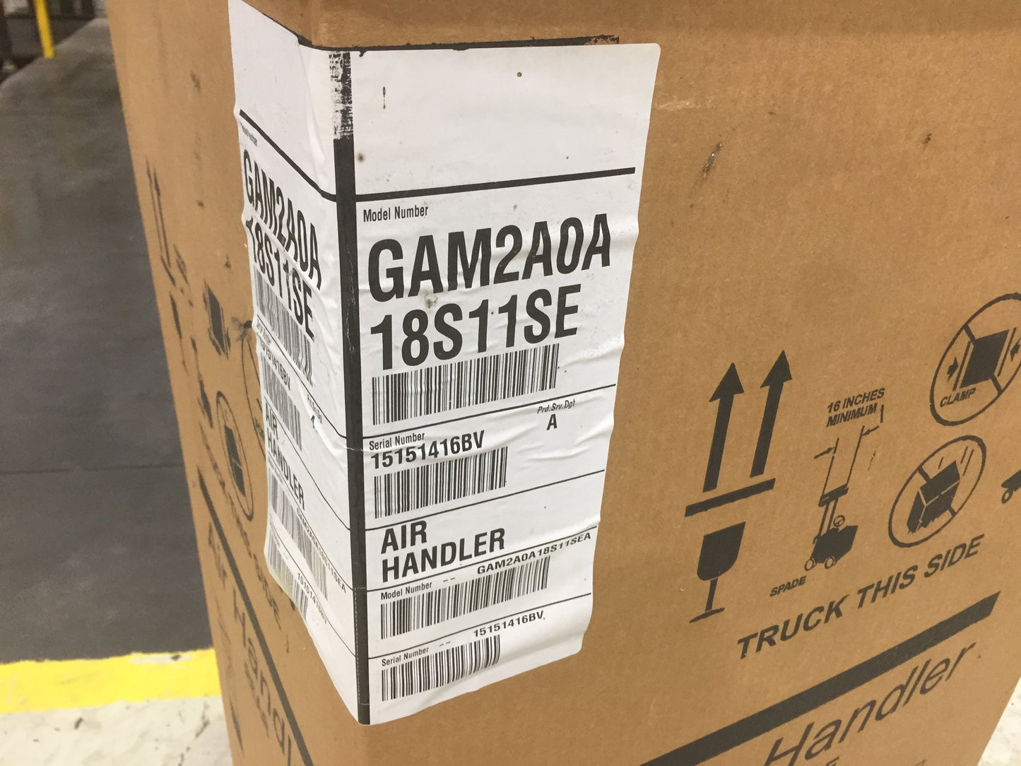 Fan coil PSC multiposición modular de 1,5 toneladas 208-230/60/1 R-410A Cfm: 225-1091