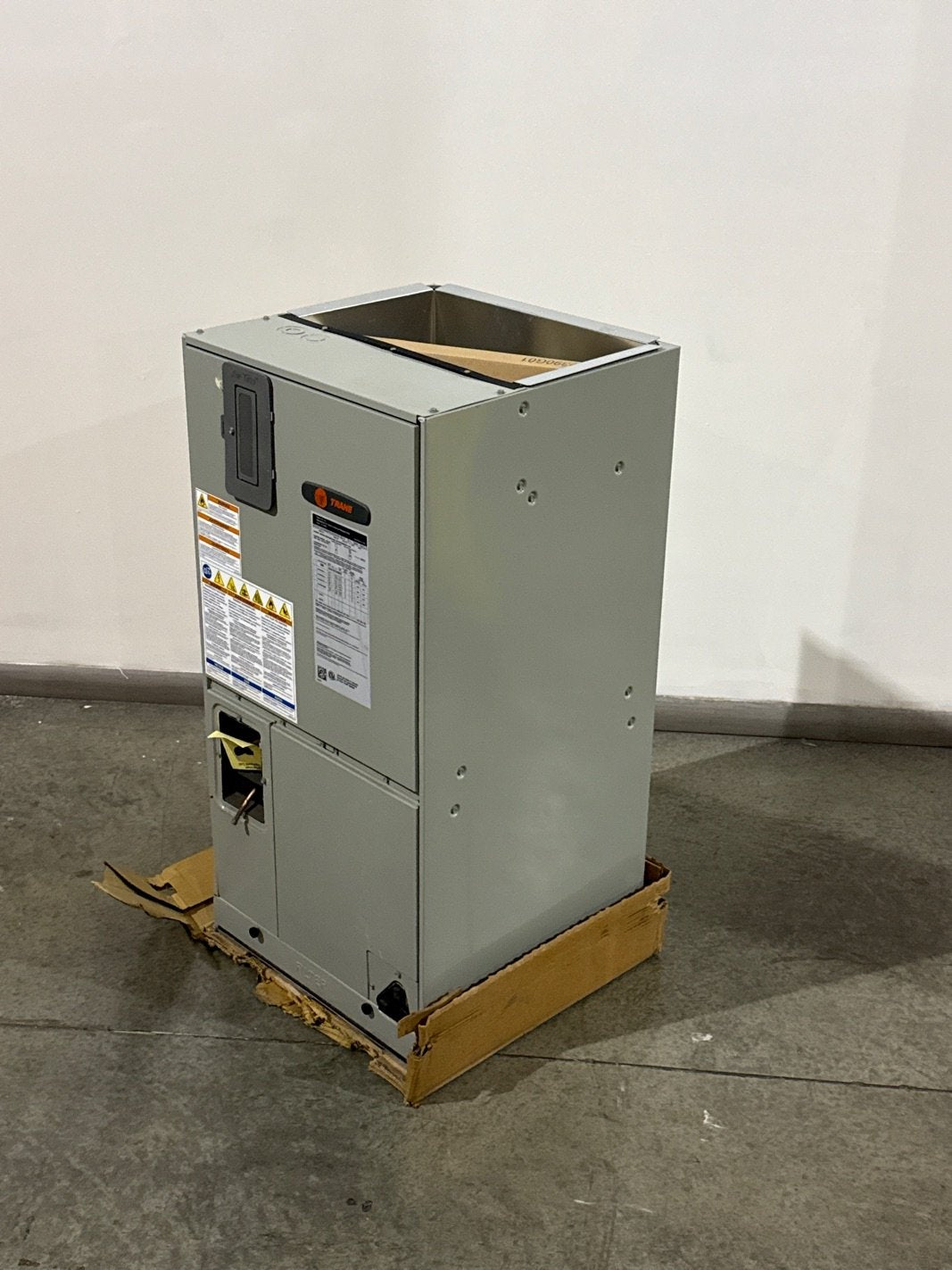 1.5 Ton Multiposition Fan Coil, Variable Speed, 208-230/60/1, 13-SEER