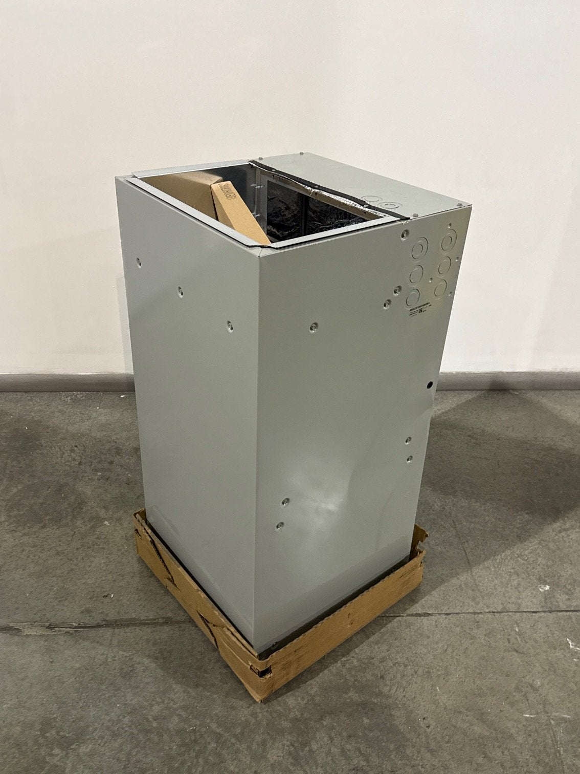 1.5 Ton Multiposition Fan Coil, Variable Speed, 208-230/60/1, 13-SEER
