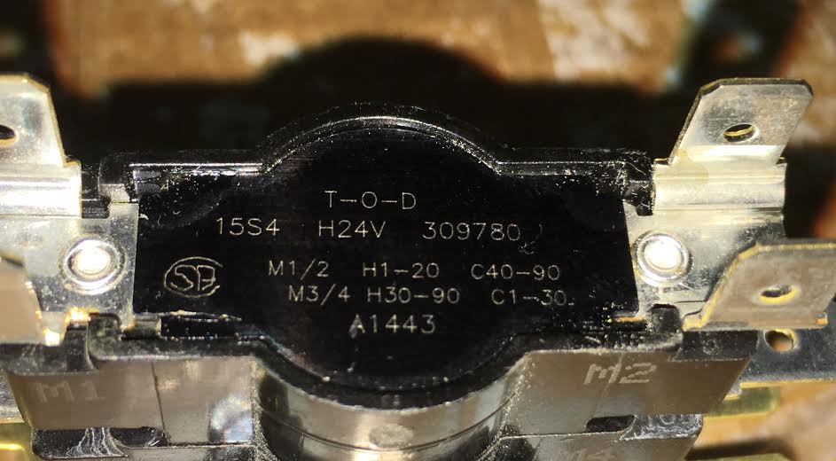 2 Pole Double Stacked Sequencing Heater Relay 24 Volts – Surplus City