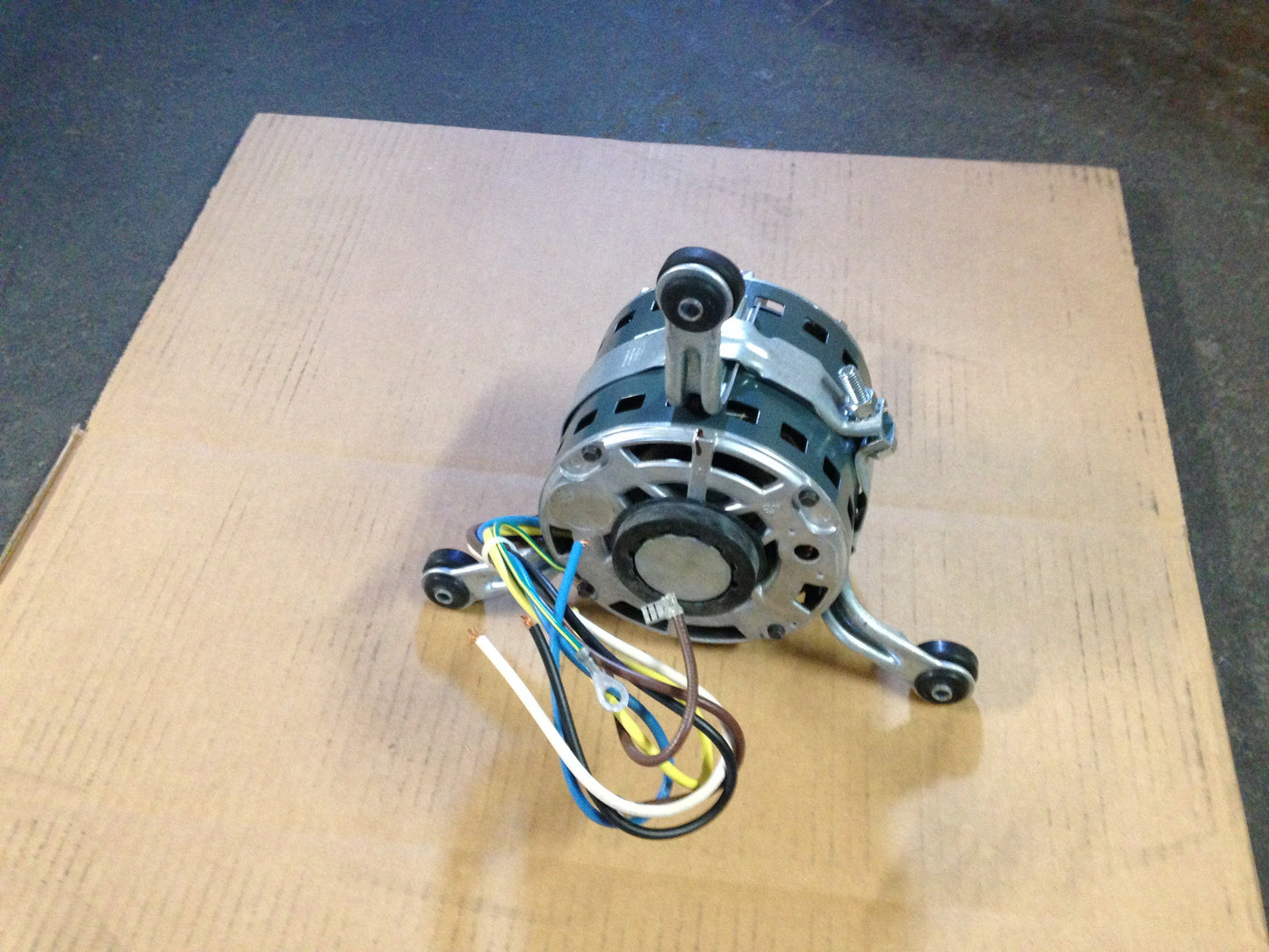 Motor soplador de 1/3 HP, 230/60/1, RPM 1075