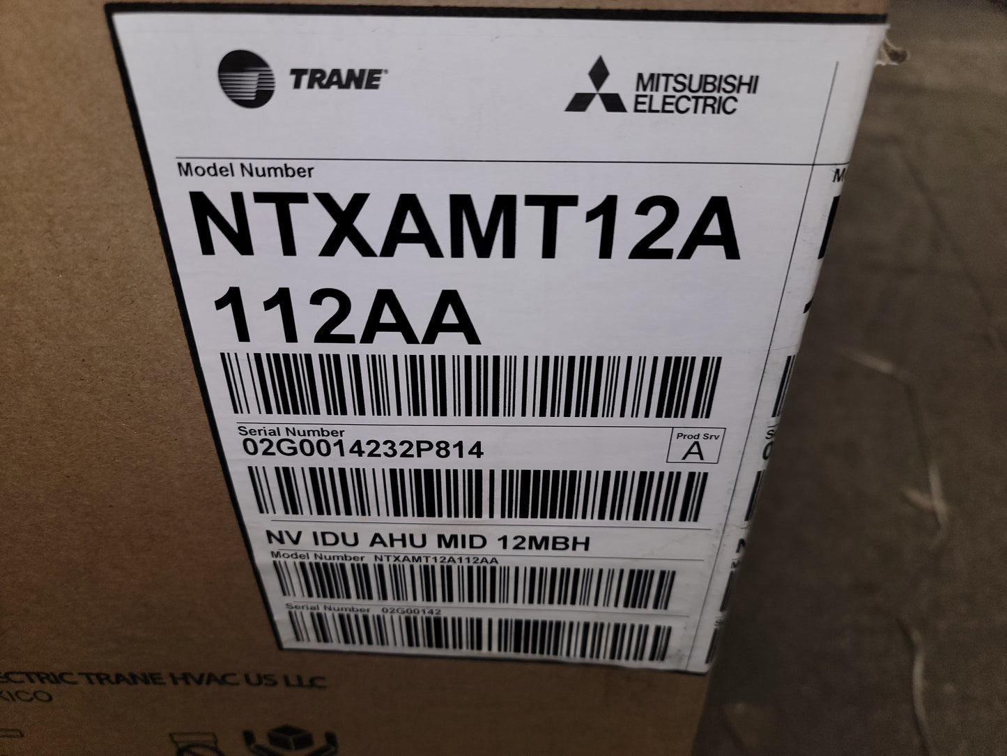 Manejador de aire con bomba de calor minisplit de una sola zona con conductos de 12 000 Btu, 208-230/60/1 R-410A 18 SEER